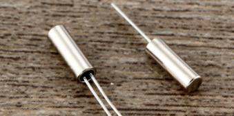 深圳晶振工廠告訴你無源晶振有哪些特點(diǎn)？